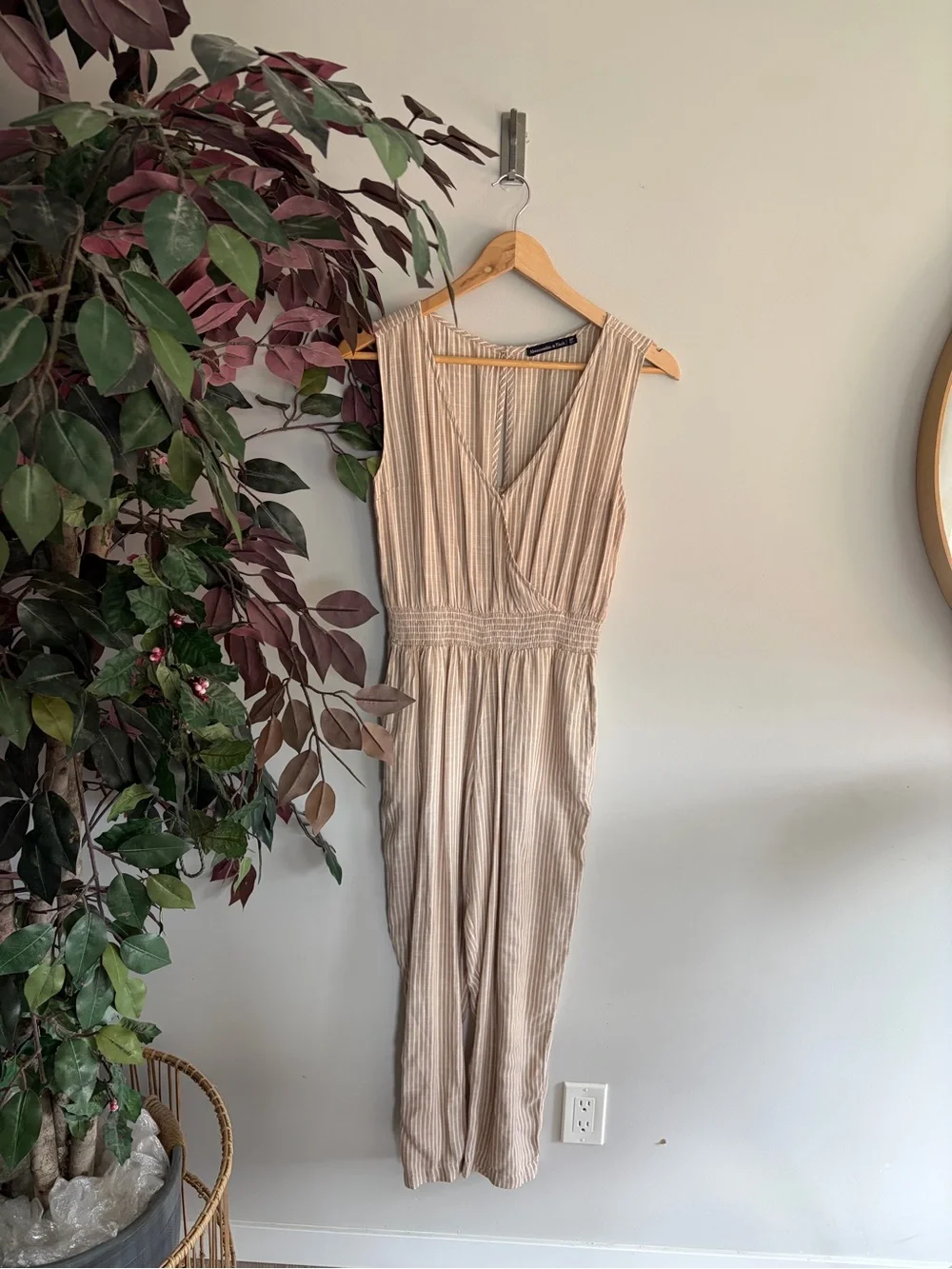 Abercrombie & Fitch Beige Sleeveless Smocked-Waist Jumpsuit - Picture 2 of 5